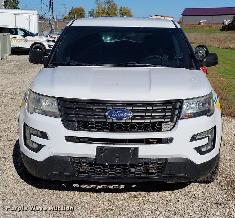 image for item LO9847 2017 Ford Explorer Police Interceptor  SUV