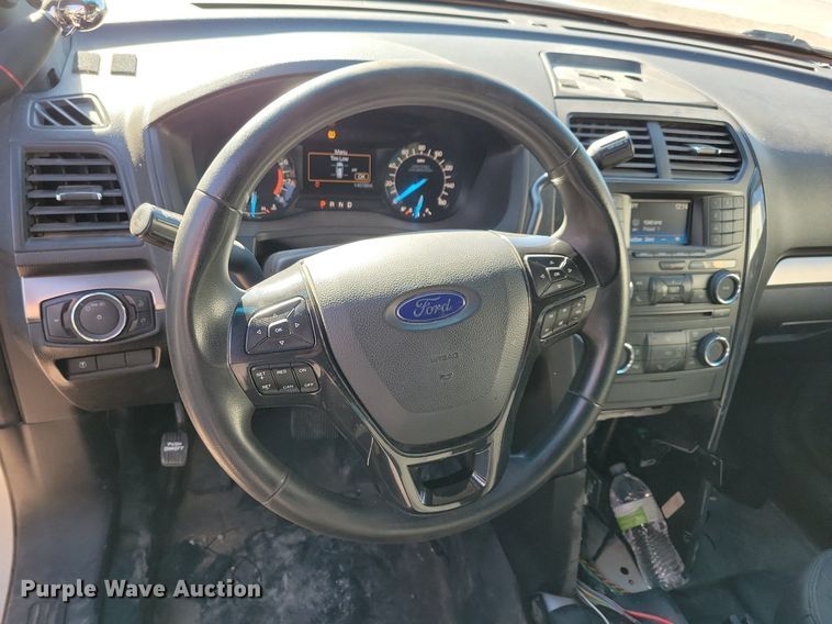 image for item LO9847 2017 Ford Explorer Police Interceptor  SUV