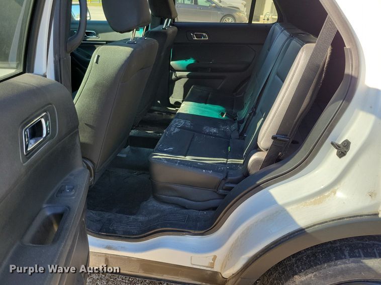 image for item LO9847 2017 Ford Explorer Police Interceptor  SUV