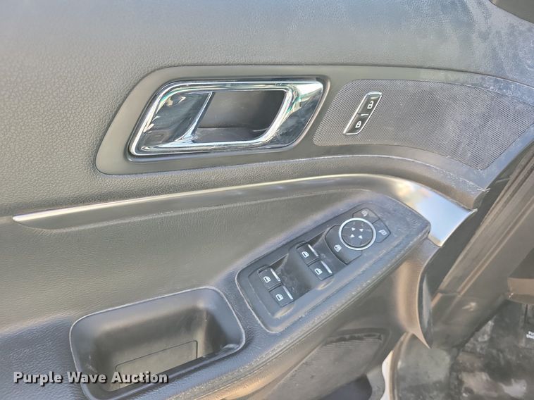 image for item LO9848 2019 Ford Explorer Police Interceptor  SUV