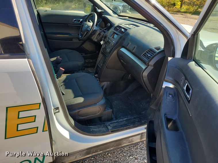 image for item LO9848 2019 Ford Explorer Police Interceptor  SUV