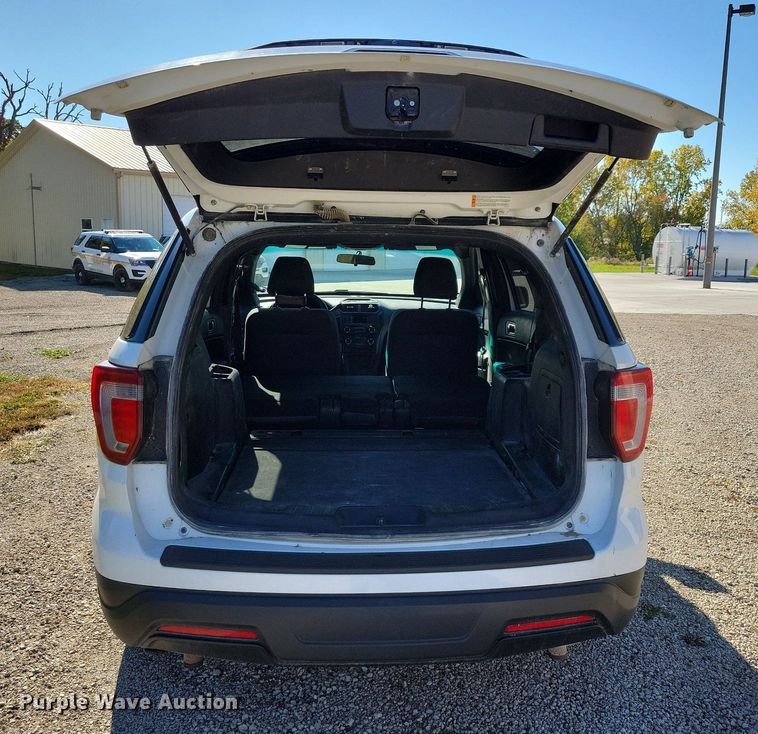 image for item LO9848 2019 Ford Explorer Police Interceptor  SUV