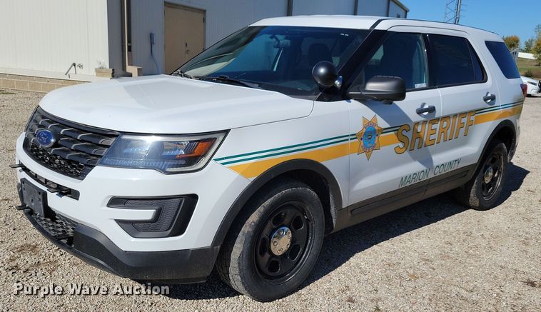 image for item LO9850 2019 Ford Explorer Police Interceptor  SUV