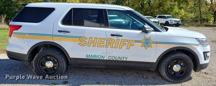 image for item LO9850 2019 Ford Explorer Police Interceptor  SUV