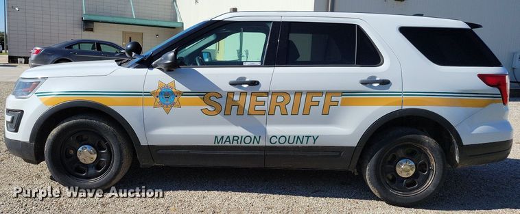 image for item LO9850 2019 Ford Explorer Police Interceptor  SUV