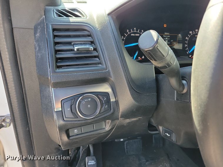 image for item LO9850 2019 Ford Explorer Police Interceptor  SUV