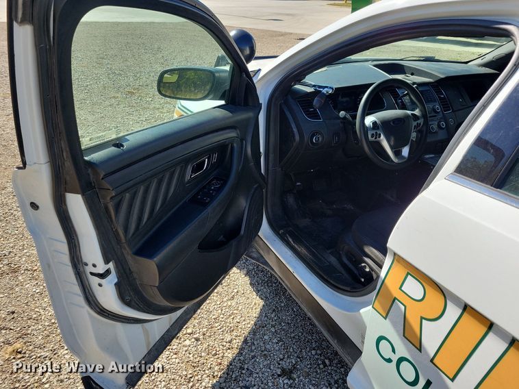 image for item LO9851 2018 Ford Taurus Police Interceptor