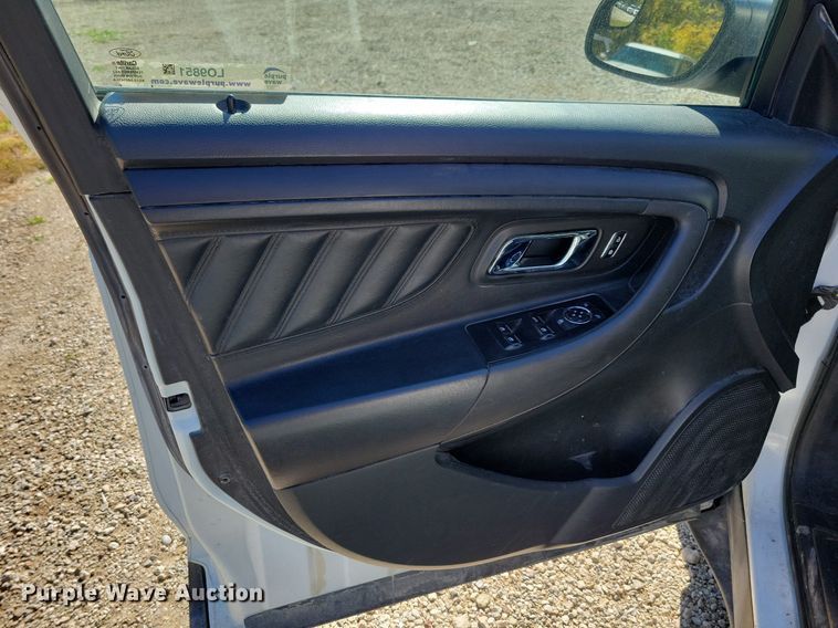 image for item LO9851 2018 Ford Taurus Police Interceptor