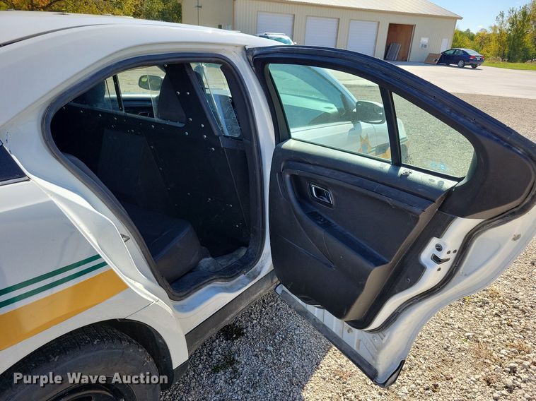 image for item LO9851 2018 Ford Taurus Police Interceptor