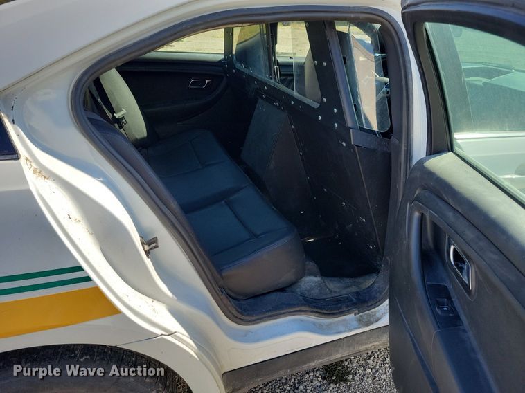 image for item LO9851 2018 Ford Taurus Police Interceptor