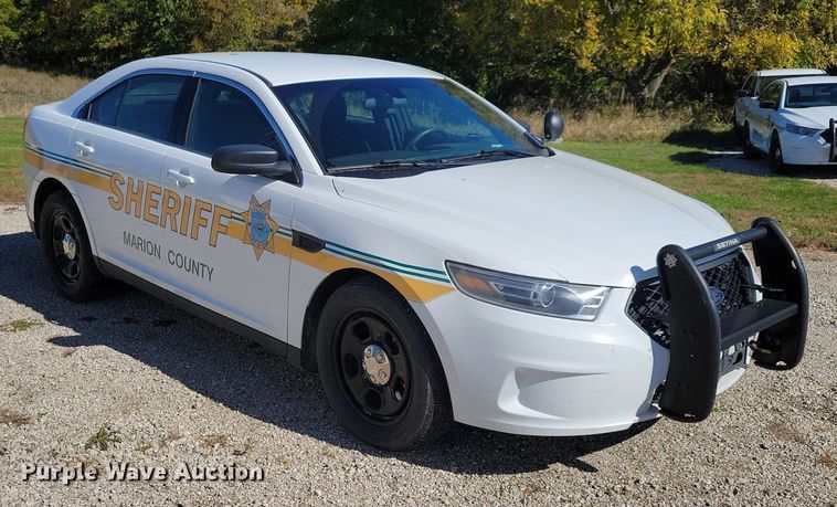 image for item LO9852 2019 Ford Taurus Police Interceptor