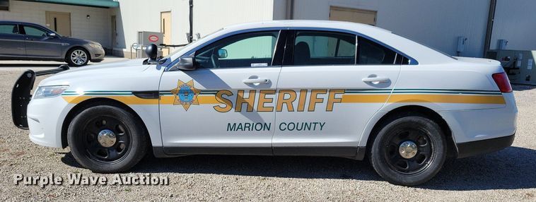 image for item LO9852 2019 Ford Taurus Police Interceptor