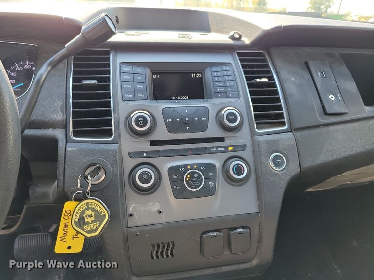 image for item LO9852 2019 Ford Taurus Police Interceptor