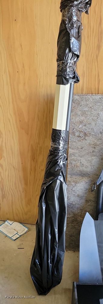 image for item LO9853 Electronics