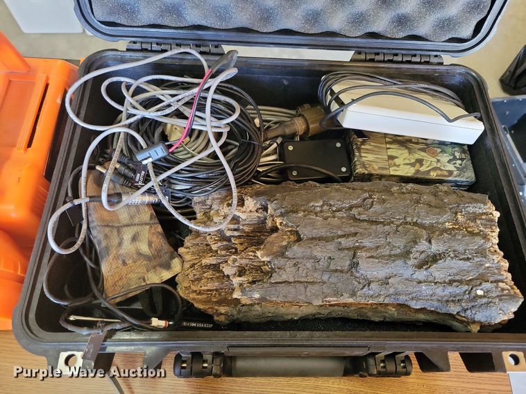 image for item LO9857 Electronics