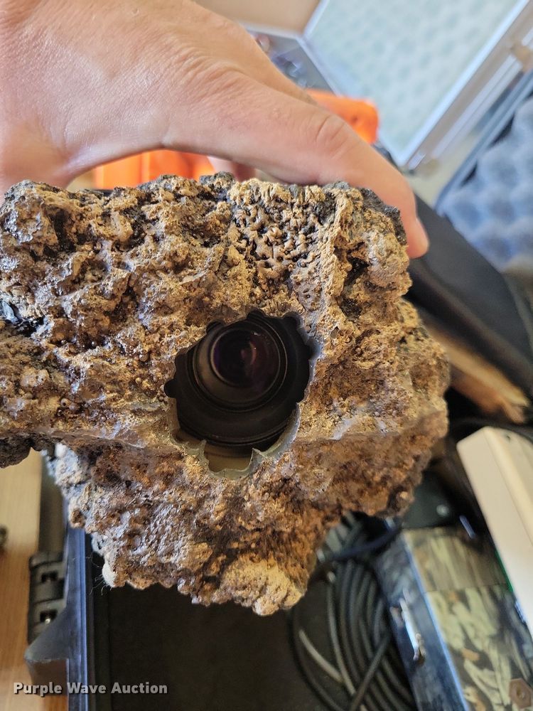 image for item LO9857 Electronics