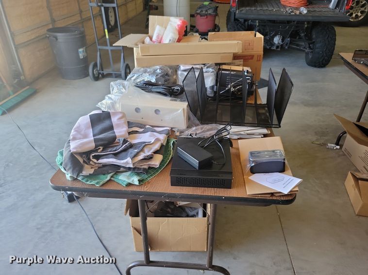 image for item LO9858 Office equipment