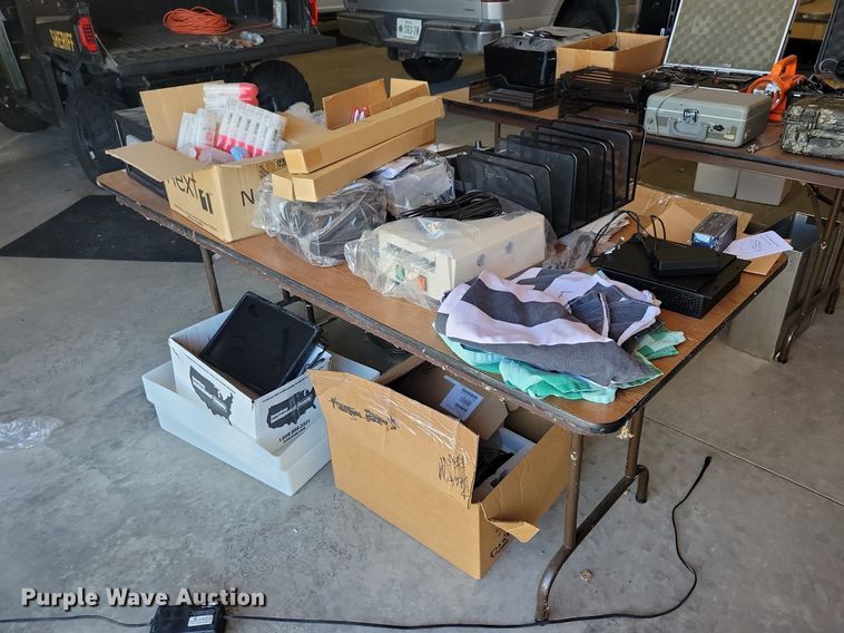 image for item LO9858 Office equipment