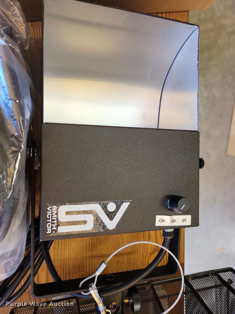 image for item LO9858 Office equipment