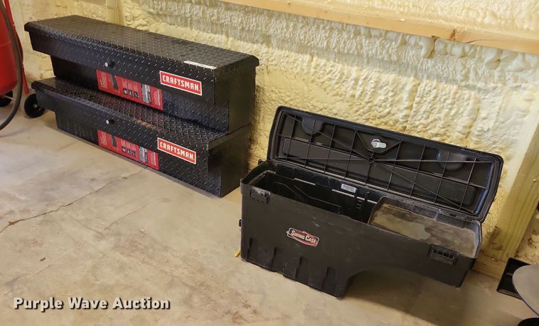 image for item LO9863 (4) tool boxes