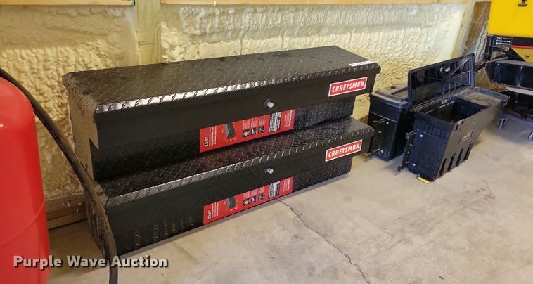 image for item LO9863 (4) tool boxes