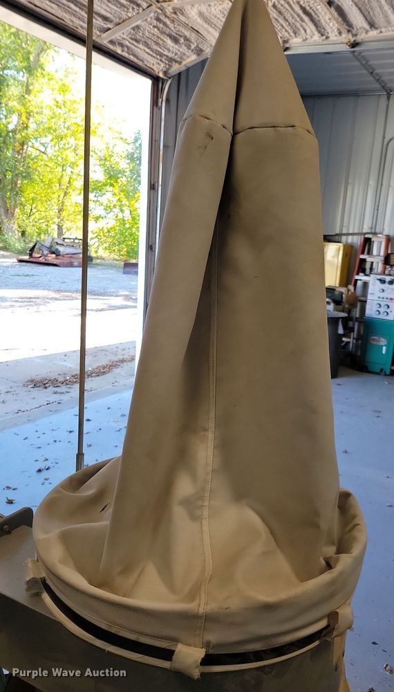 image for item LO9868 1990 Total shop 90160  dust collector