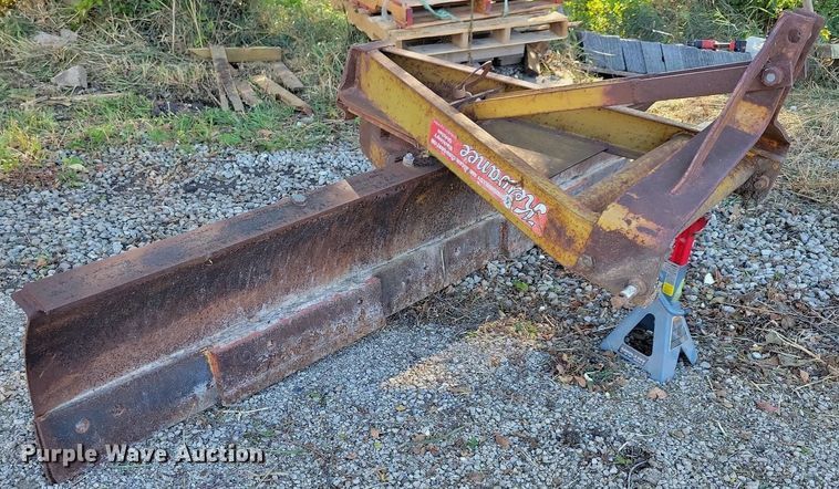 image for item LO9869 Kewanee  8' W three point blade