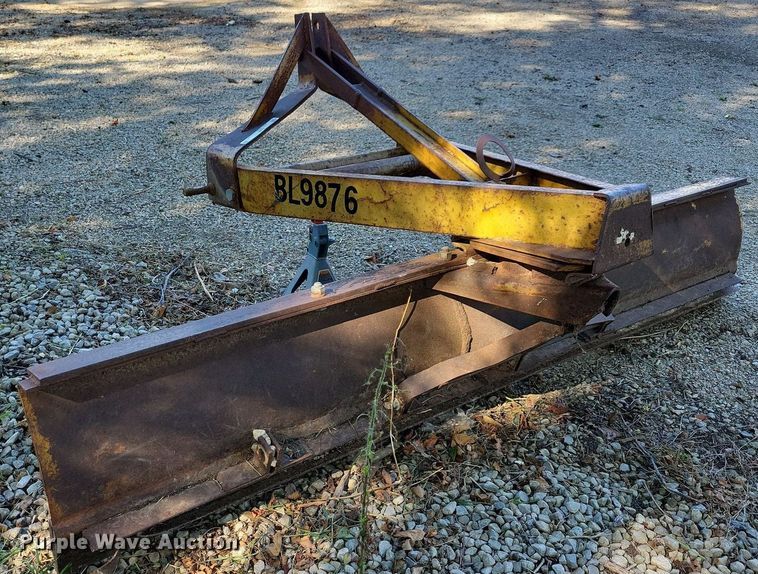 image for item LO9869 Kewanee  8' W three point blade