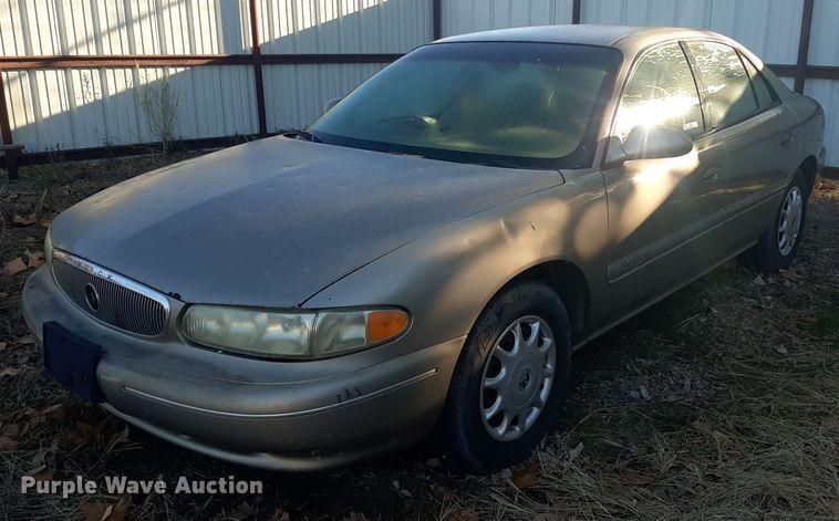image for item LR9761 2002 Buick Century