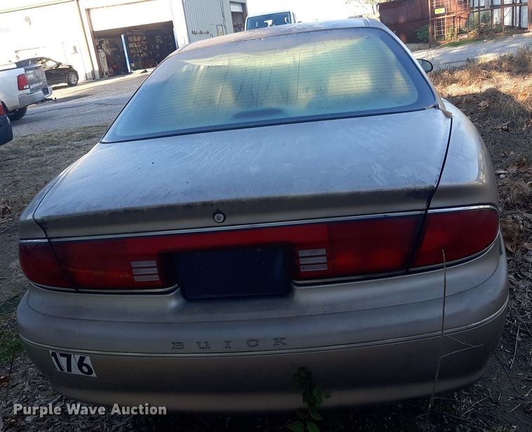 image for item LR9761 2002 Buick Century