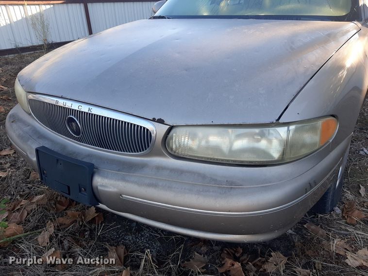 image for item LR9761 2002 Buick Century
