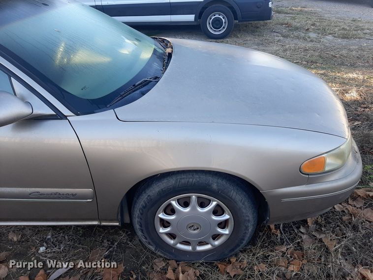 image for item LR9761 2002 Buick Century