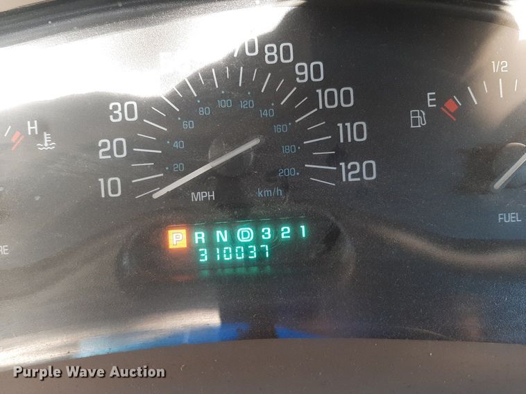 image for item LR9761 2002 Buick Century