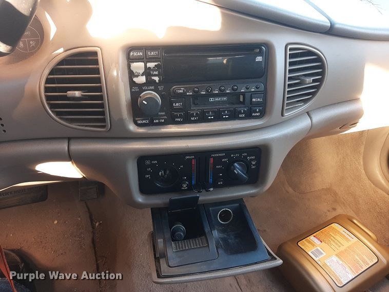 image for item LR9761 2002 Buick Century