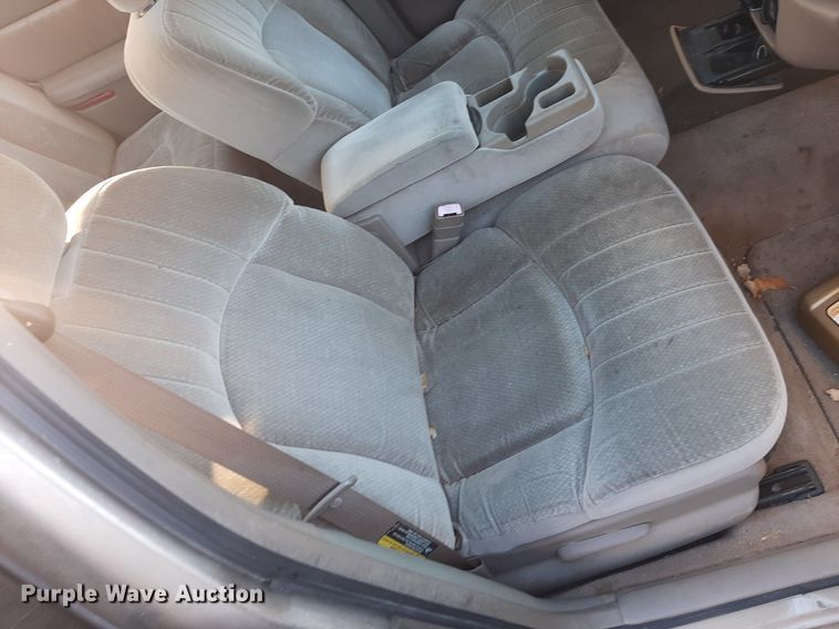 image for item LR9761 2002 Buick Century