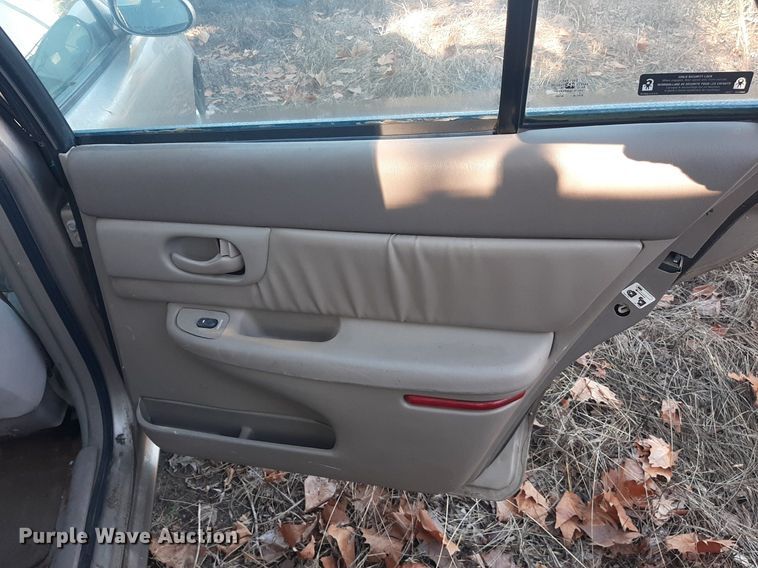 image for item LR9761 2002 Buick Century