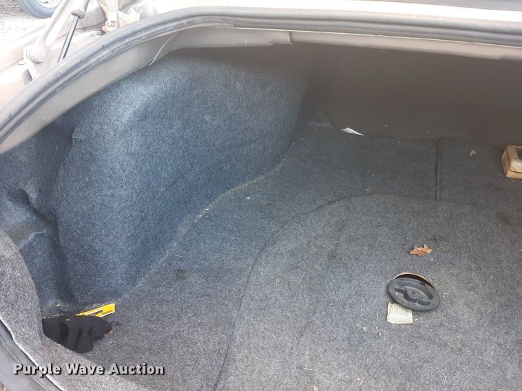 image for item LR9761 2002 Buick Century