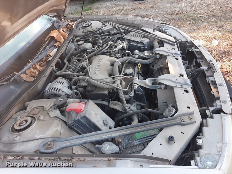 image for item LR9761 2002 Buick Century