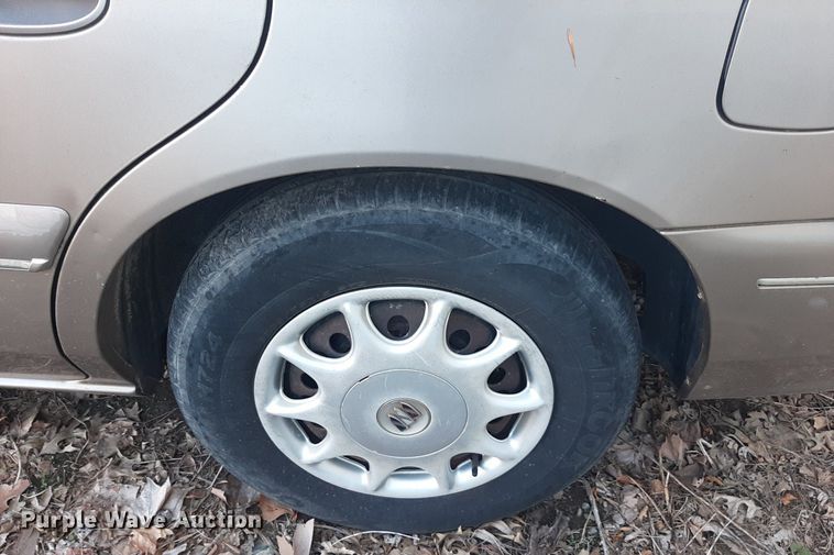 image for item LR9761 2002 Buick Century