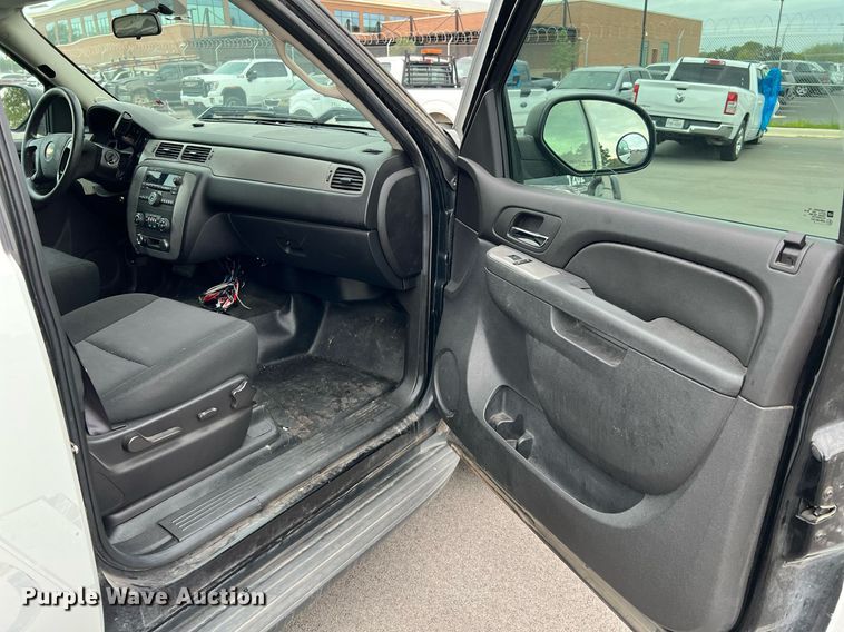 image for item LU9802 2012 Chevrolet Tahoe Police  SUV