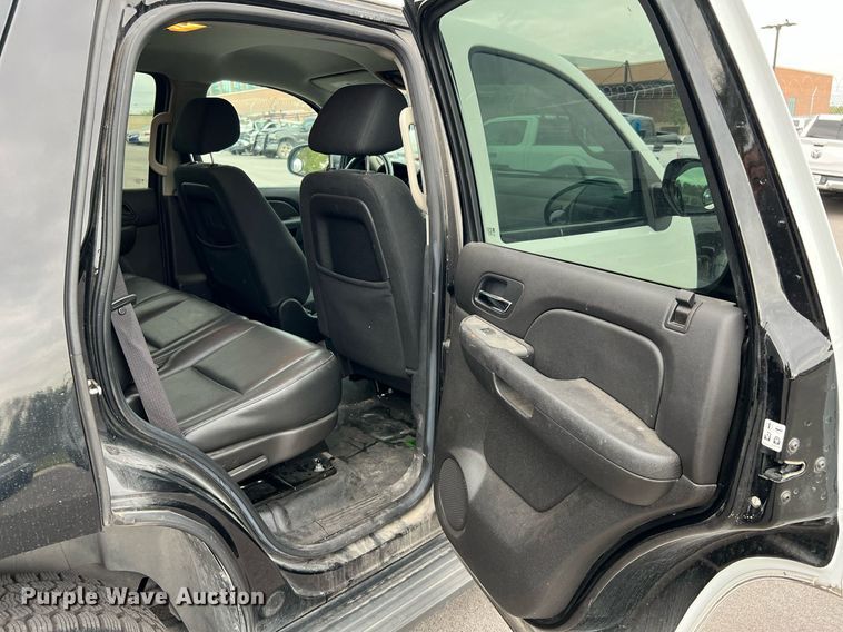 image for item LU9802 2012 Chevrolet Tahoe Police  SUV