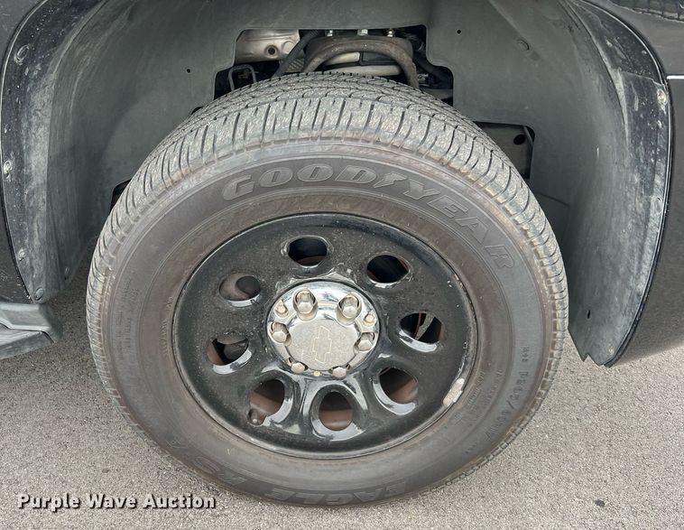 image for item LU9802 2012 Chevrolet Tahoe Police  SUV