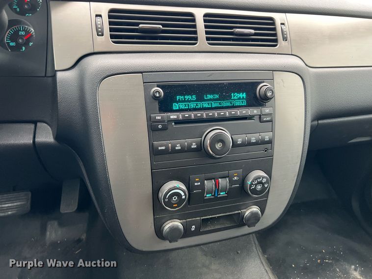 image for item LU9803 2012 Chevrolet Tahoe Police  SUV