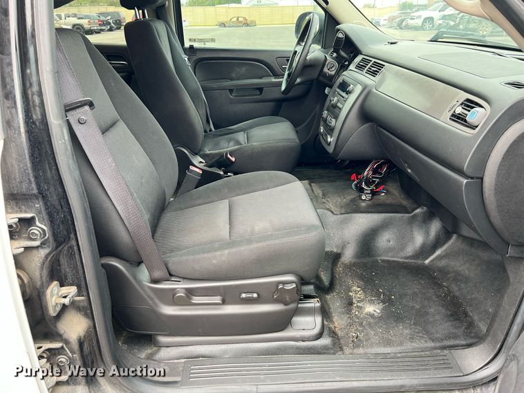 image for item LU9803 2012 Chevrolet Tahoe Police  SUV