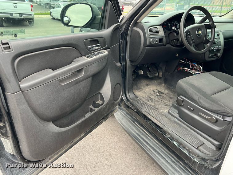 image for item LU9804 2014 Chevrolet Tahoe Police  SUV