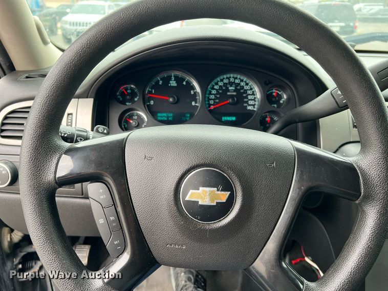 image for item LU9804 2014 Chevrolet Tahoe Police  SUV