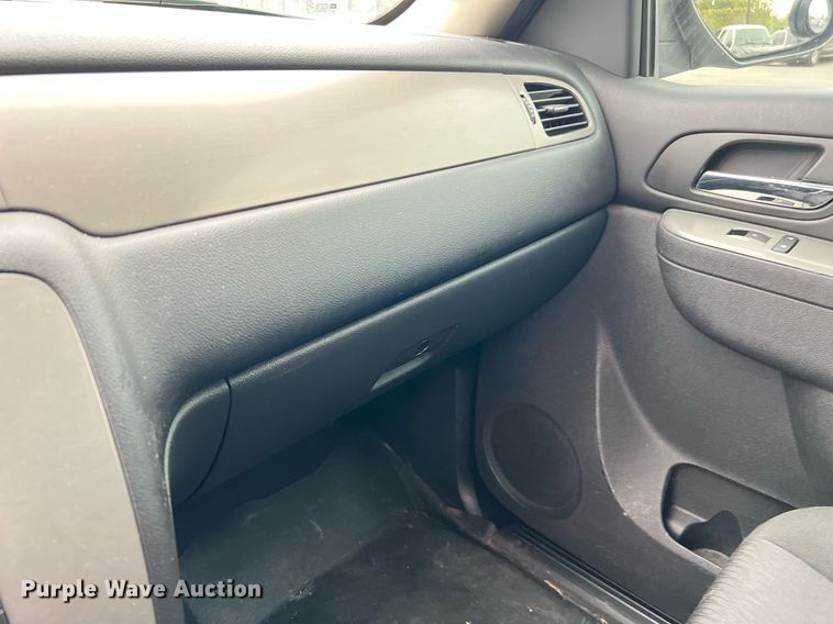 image for item LU9804 2014 Chevrolet Tahoe Police  SUV