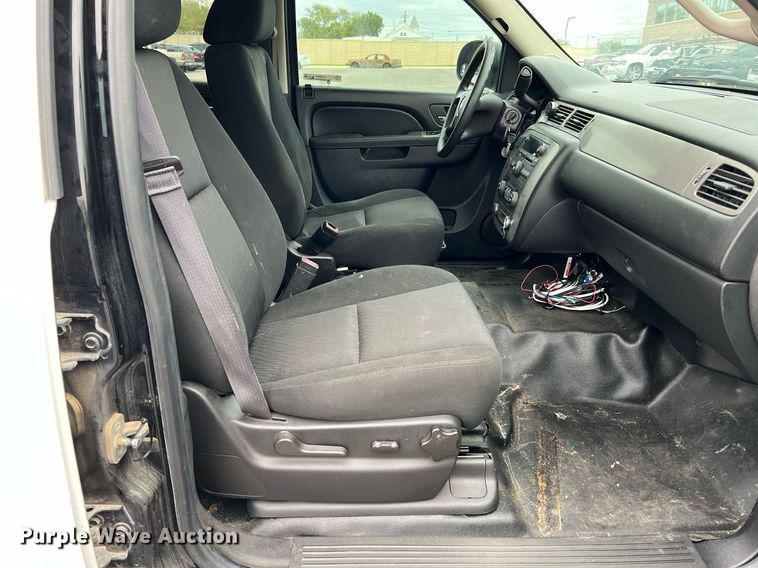 image for item LU9804 2014 Chevrolet Tahoe Police  SUV