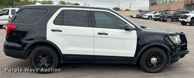 image for item LU9805 2016 Ford Explorer Police Interceptor  SUV