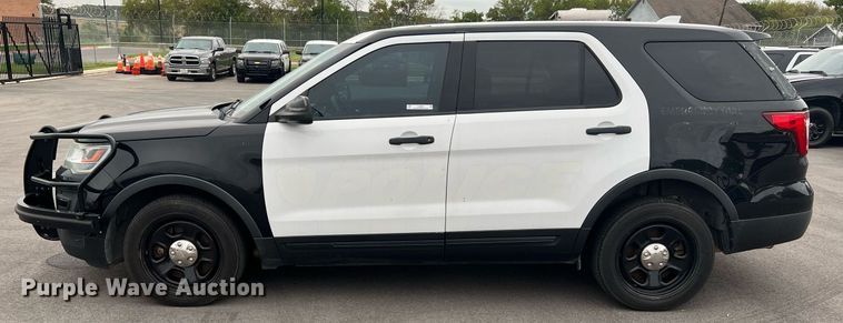 image for item LU9805 2016 Ford Explorer Police Interceptor  SUV